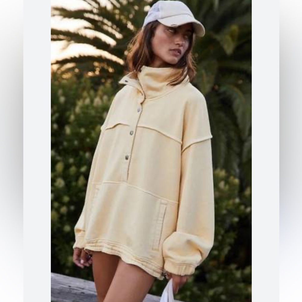 NWOT FP Movement Stash It Sweat Pullover